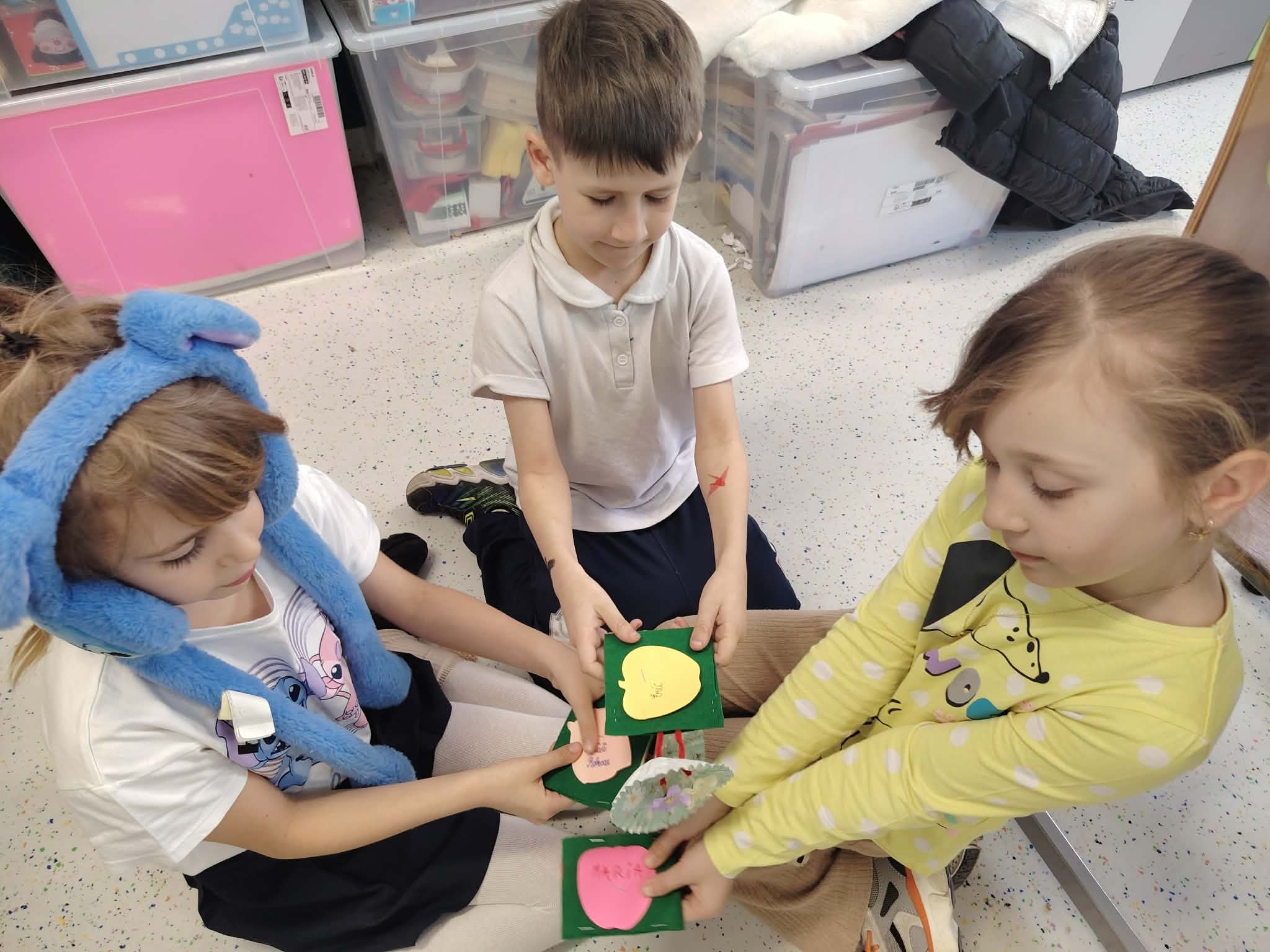 Copiii ȋşi doresc un spaţiu cȃt mai verde, plin cu arbori şi flori #FocusToGreenEcoLife